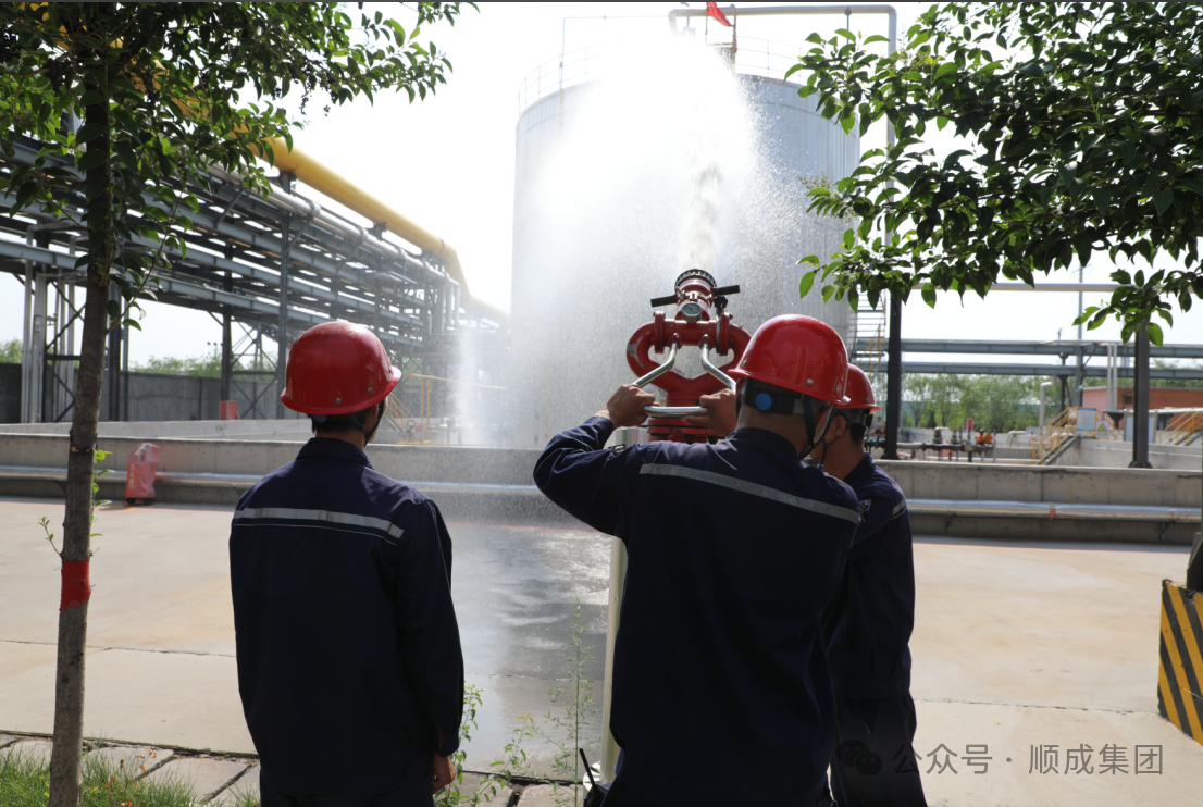 顺聚公司进行出产安全变乱综合应急演练